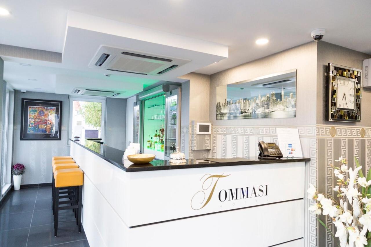 Hotel Tommasi 모르펠덴발도르프 외부 사진